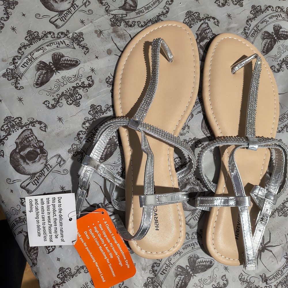 Harveys Women's Metallic Silver Sandals